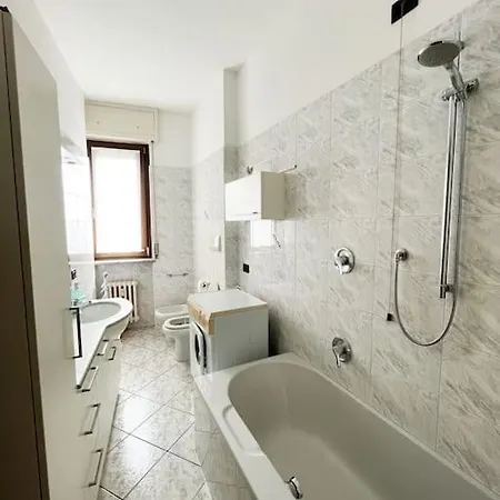 Airport+train Station+center Cozy City Loft Apartmán *
