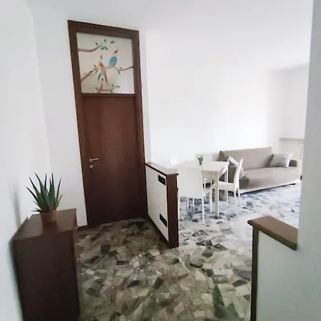 Apartment Airport+train Station+center Cozy City Loft *